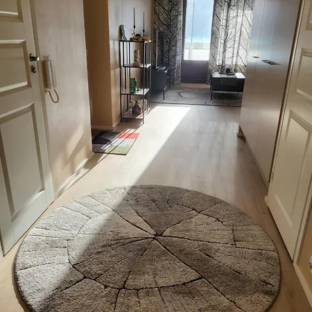 A Peaceful And Modern Gem In The Heart Of The Apartament Pori